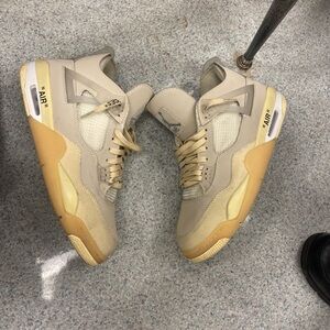 Off White 4s